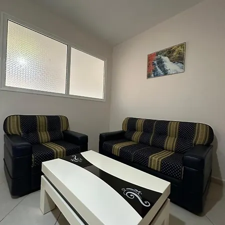 شقة Cozy Twobedroom Apt. Beachfront